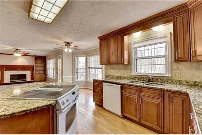 828 Clarion Way, Lawrenceville, GA 30044 - Photo 19