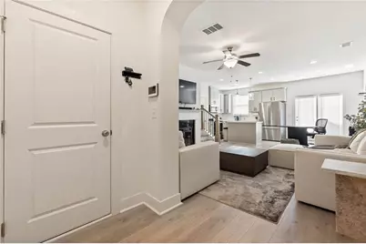 5853 Greystone Drive, Lithonia, GA 30058 - Photo 5