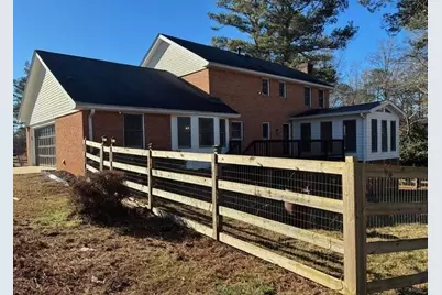 560 Clubhouse Drive, Conyers, GA 30094 - Photo 3