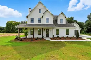 95 Old Town Rd, Dacula, GA 30019 - Photo 1