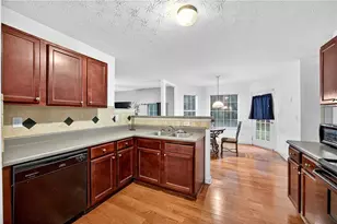 2430 Napa Valley Dr, Villa Rica, GA 30180 - Photo 11