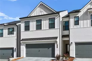 1925 Westwind St, Lawrenceville, GA 30043 - Photo 3