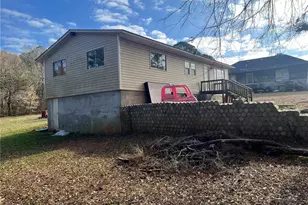 3836 Rex Cir, Rex, GA 30273 - Photo 3