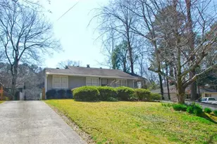 1910 La Dawn Ln NW, Atlanta, GA 30318 - Photo 1