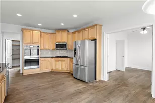 8805 Saddle Trail, Ball Ground, GA 30107 - Photo 23