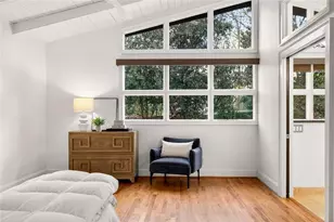 550 Forest Hills Dr, Atlanta, GA 30342 - Photo 29