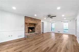 460 Oakleaf Trail, Suwanee, GA 30024 - Photo 3