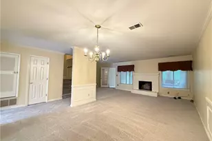1392 Old Virginia Ct SE, Marietta, GA 30067 - Photo 5