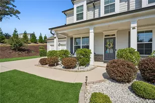 4745 Shady Lake Cir, Gainesville, GA 30507 - Photo 5