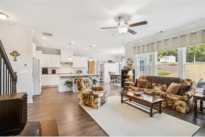 4745 Shady Lake Circle, Gainesville, GA 30507 - Photo 9