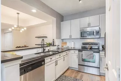 1250 Parkwood Circle SE #1206, Atlanta, GA 30339 - Photo 5