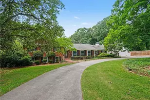 326 Fayette Dr, Winder, GA 30680 - Photo 39