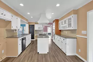 326 Fayette Dr, Winder, GA 30680 - Photo 13