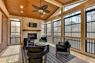 420 Lafayette Close, Roswell, GA 30075 - Photo 19