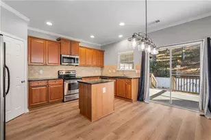 1040 Liberty Pkwy NW, Atlanta, GA 30318 - Photo 9