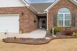 900 Park Pl St, Social Circle, GA 30025 - Photo 1