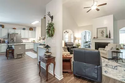 900 Park Place Street, Social Circle, GA 30025 - Photo 11