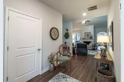 900 Park Place Street, Social Circle, GA 30025 - Photo 9