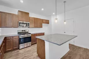 1315 Windance Lake Dr, Loganville, GA 30052 - Photo 11