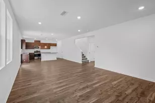 1315 Windance Lake Dr, Loganville, GA 30052 - Photo 9