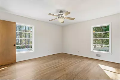 824 N Peachtree Street, Norcross, GA 30071 - Photo 15