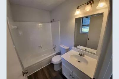 915 Fox Valley Court, Stone Mountain, GA 30088 - Photo 11