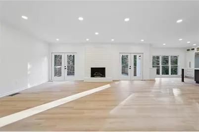 110 Vistacrest Way, Roswell, GA 30075 - Photo 15