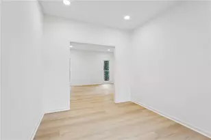 110 Vistacrest Way, Roswell, GA 30075 - Photo 33