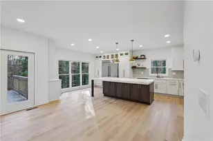 110 Vistacrest Way, Roswell, GA 30075 - Photo 17