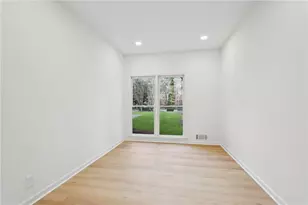 110 Vistacrest Way, Roswell, GA 30075 - Photo 23