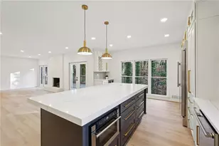 110 Vistacrest Way, Roswell, GA 30075 - Photo 9