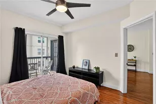 1074 Peachtree Walk NE, Atlanta, GA 30309 - Photo 11