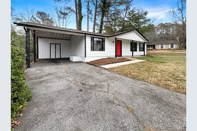 4922 Glenside Court, Stone Mountain, GA 30088 - Photo 3