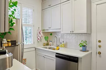 2230 Peachtree Road NW #A6, Atlanta, GA 30309 - Photo 13