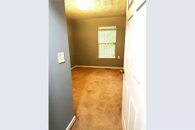 2037 Lakewood Trail SE, Atlanta, GA 30315 - Photo 7