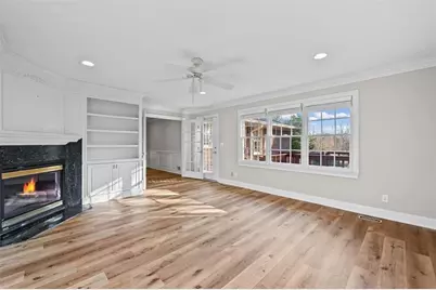 2667 Fontainebleau Drive, Dunwoody, GA 30360 - Photo 13