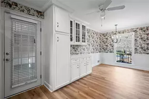 2667 Fontainebleau Dr, Dunwoody, GA 30360 - Photo 15