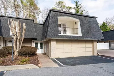 5490 Chemin De Vie, Atlanta, GA 30342 - Photo 1