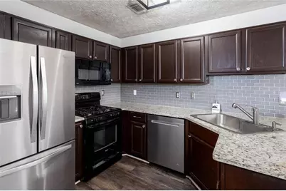 1092 Britley Park Lane, Woodstock, GA 30189 - Photo 9