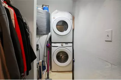 3777 Peachtree Road NE #1327, Brookhaven, GA 30319 - Photo 21