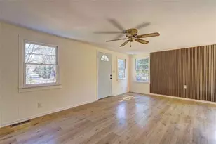 7779 Adamson Rd, Jonesboro, GA 30236 - Photo 9