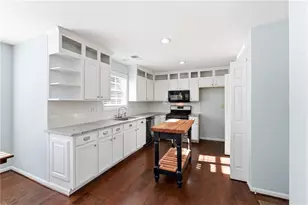 3021 Heatherbrook Trce, Canton, GA 30114 - Photo 9