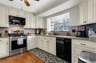 1833 Tree Top Ct, Marietta, GA 30062 - Photo 15