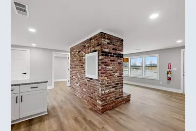 3473 Atlanta Highway, Flowery Branch, GA 30542 - Photo 5