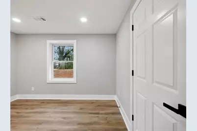 3473 Atlanta Highway, Flowery Branch, GA 30542 - Photo 17