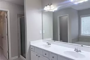 8965 Friarbridge Dr, Suwanee, GA 30024 - Photo 17