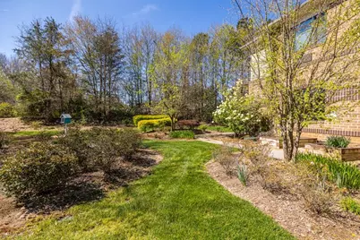 1800 Clairmont Lake #205, Decatur, GA 30033 - Photo 5