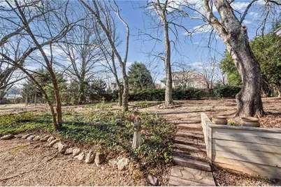 2620 Tritt Lane NE, Marietta, GA 30062 - Photo 33