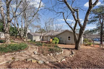 2620 Tritt Lane NE, Marietta, GA 30062 - Photo 29