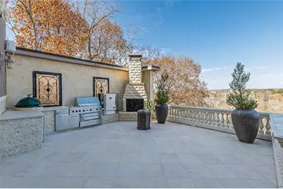 8330 Jett Ferry Road, Sandy Springs, GA 30350 - Photo 79